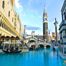 Tranh dán tường 3d đẹp cho phòng ngủ tại Hà Nội LA - 003